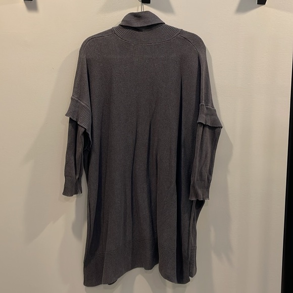 Annalee + Hope poncho sweater size M Medium - Picture 4 of 4